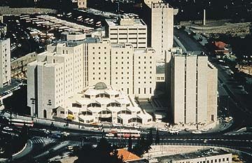 Gate Hotel